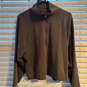 Express Women's Quarter Zip (M)